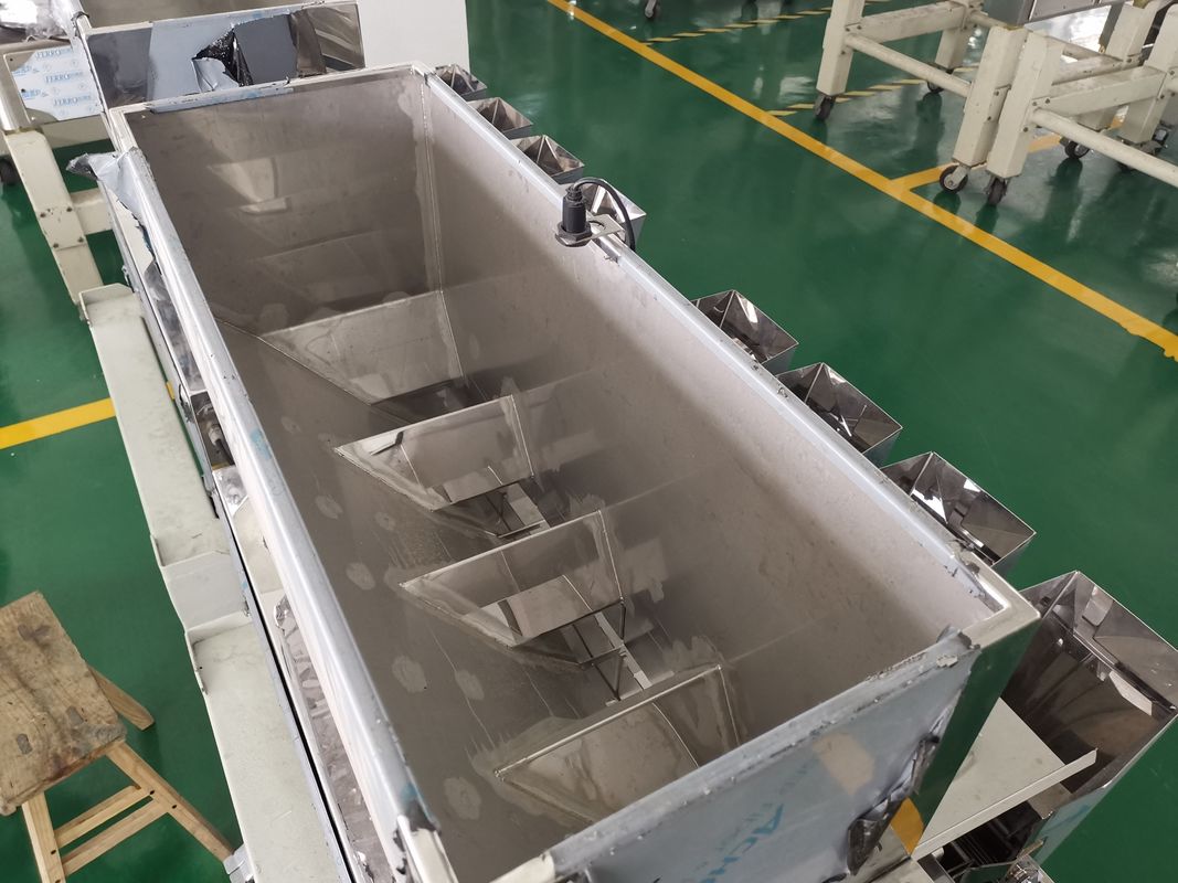 316SS 304SS 4 Head Flour Grain Bean Packaging Machine For Small Business