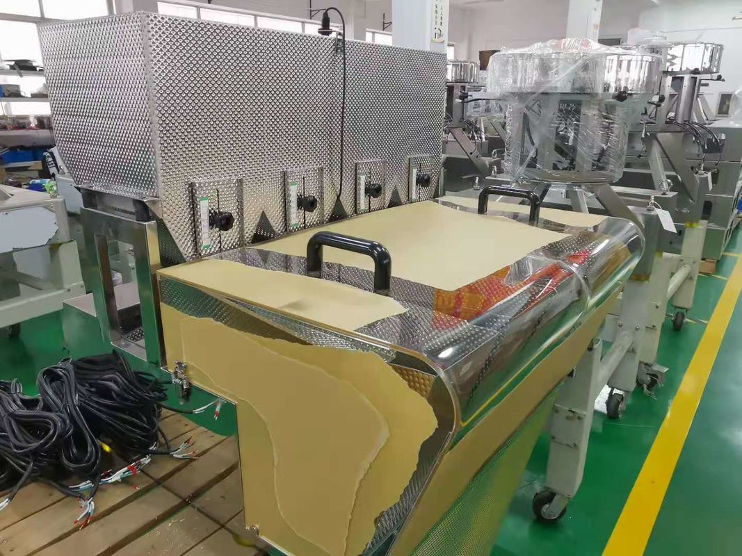 316SS 304SS 4 Head Flour Grain Bean Packaging Machine For Small Business